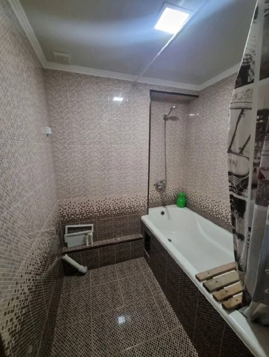 Жихозлари билан 2 хонали тайёр кириб яшайдиган квартира