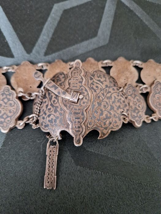 Страхотен антикварен руски кавказки сребърен колан с ниело