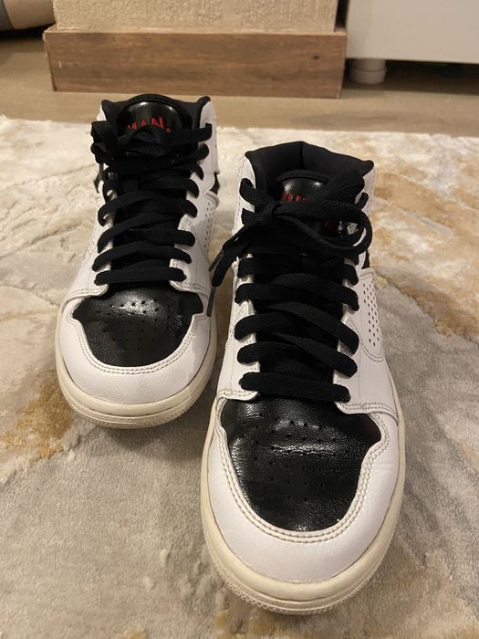 Adidasi Jordan 38,5