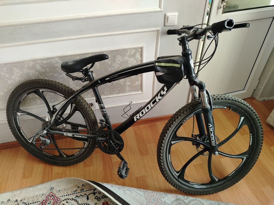 Спортивный велосипед