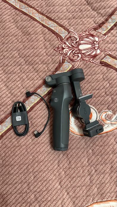 DJI Osmo Mobile 8 + Multifunctional Module