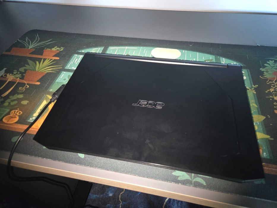 Acer Nitro 5 AN515-55, 15.6' 144HZ, i5 10300H, GTX 1660TI, 32GB RAM