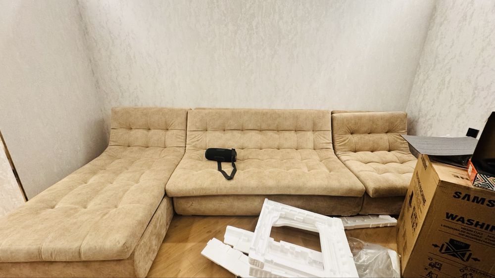 Продаётся диван в отличном состояние