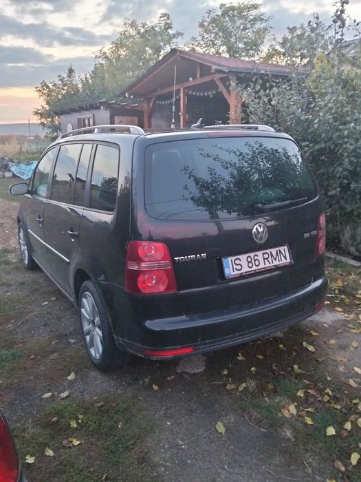 VOLKSWAGEN Touran 2008 — imagine 3