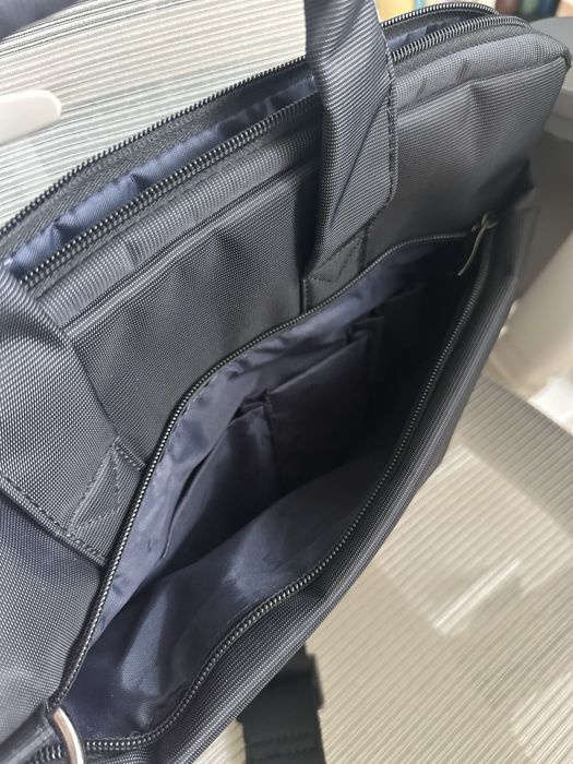 Чанта за лаптоп до 15.6" Rivacase