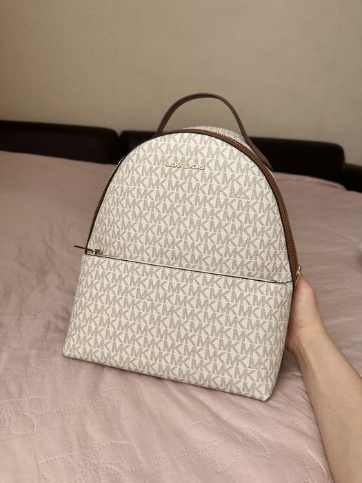 Рюкзак Michael Kors натуральная кожа белый