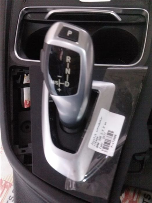 joystik schimbator viteze bmw 320 2.0 d an fabr. 2017