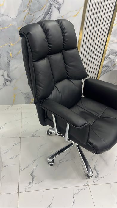 Кресло офисный зета