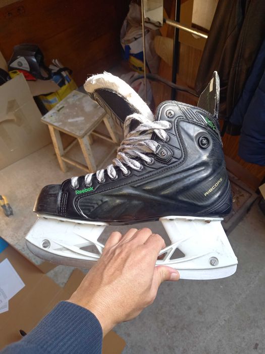 Patine hochei Reebok 43