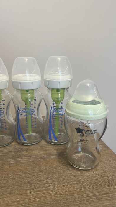 Стъклени шишета Dr. Browns и Tommee tippee