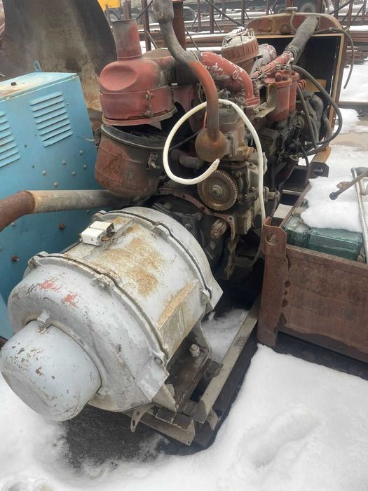 Продам дизельный генератор