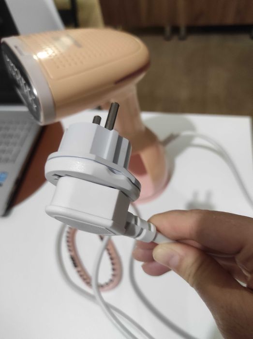 Продам отпариватель Hyundai