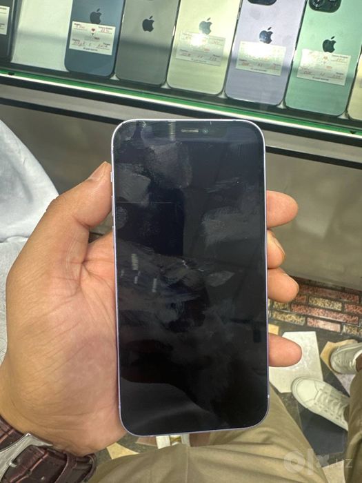 Iphone 12 ideal kar dok full aybi vawe yoq