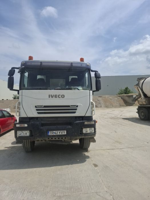 Autobetoniera Iveco Traker