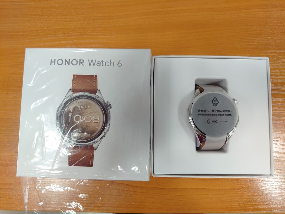 Смарт часовник Honor watch 6