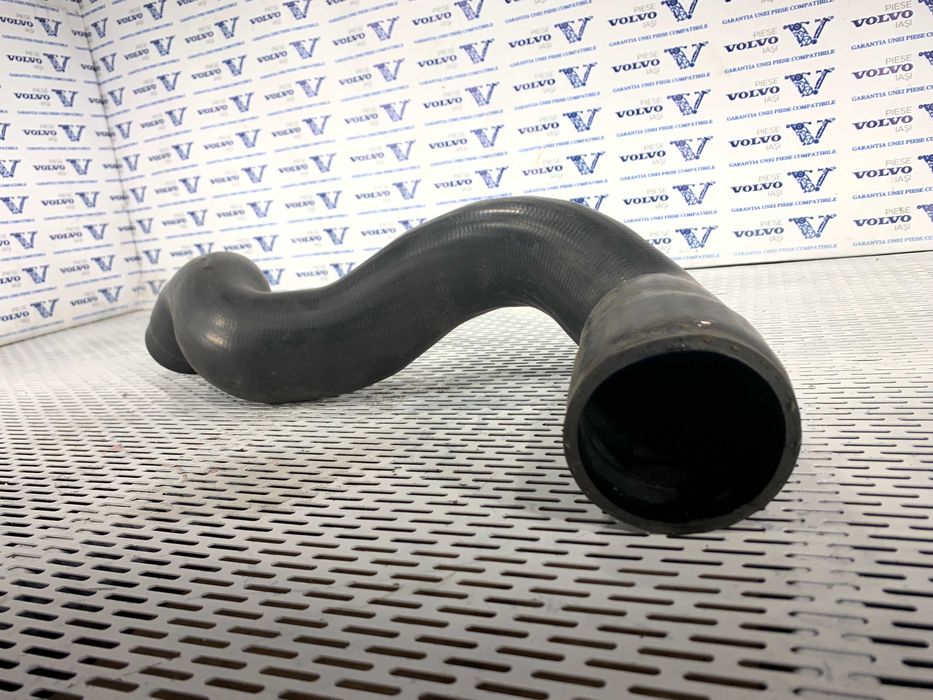 Furtun admisie intercooler Volvo S60 V60 D3 2010-2014
