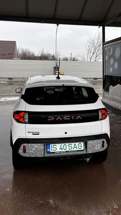 Dacia Spring Electric 2025 – 3.800 km – TVA deductibil – Preț FIX