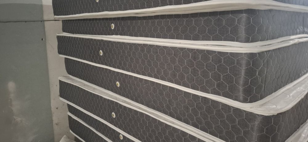 Matras va kravatlar 1 qol sexdab oling