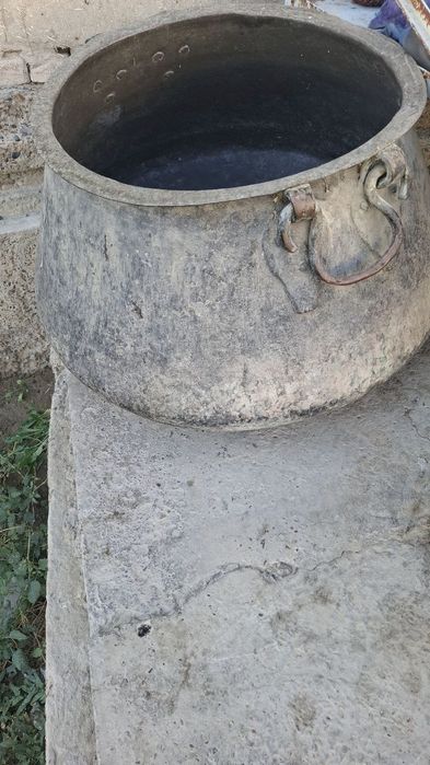 Mis qozon 100 litrli