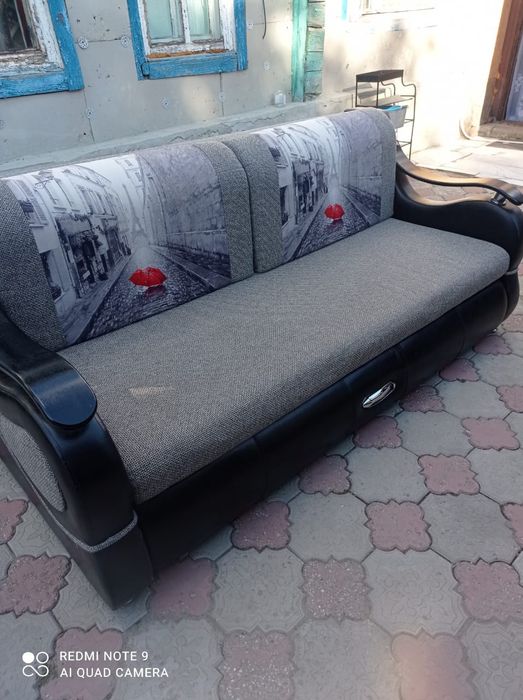 Диван доставка продам