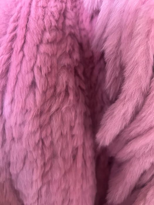 Haina din blana naturala.