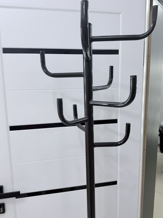 Срочно продам вешалку