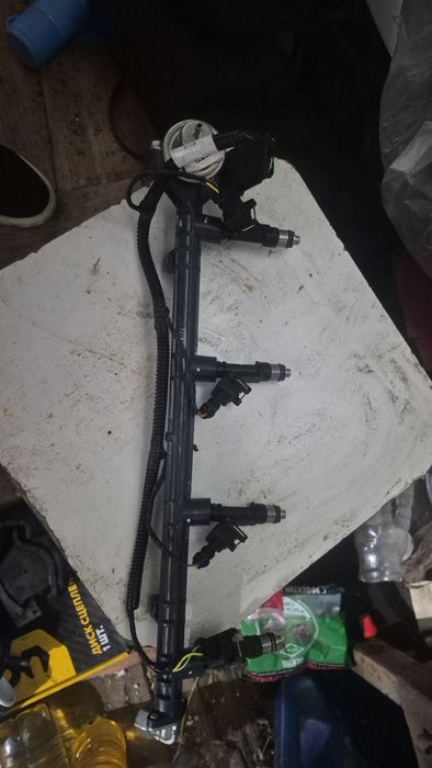 Форсунки 406,409, мотор. Инжектор