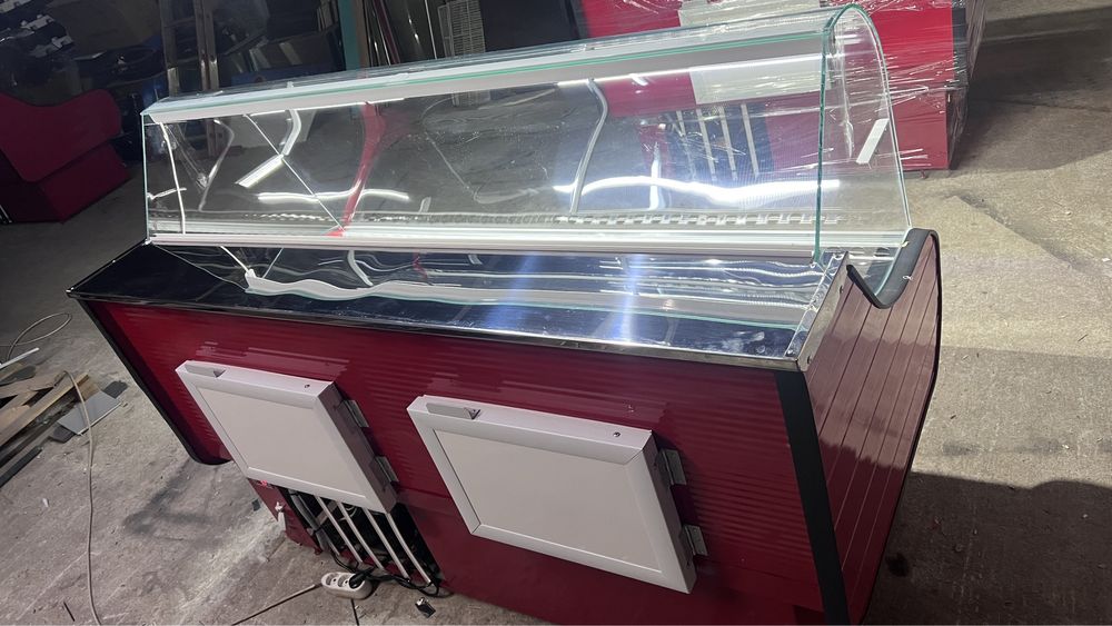 Vitrina frgirofica orizontala pentru mezeluri/ carnuri