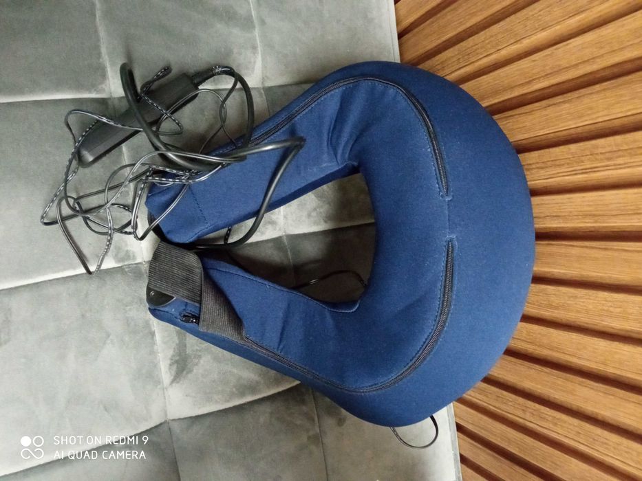 Масажор  за врат Scholl