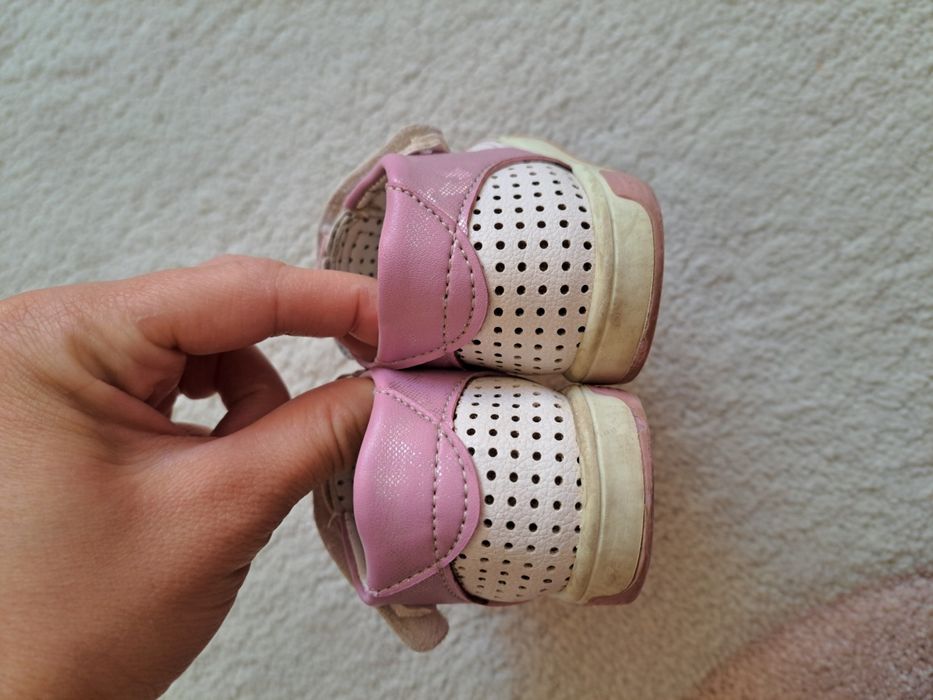 Бебешки/детски сандали 21