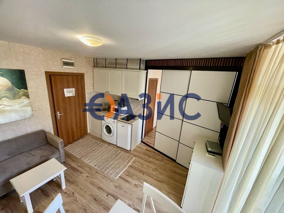 Тристаен апартамент в комплекс Dawn Park, 65 кв.м., Слънчев бряг,