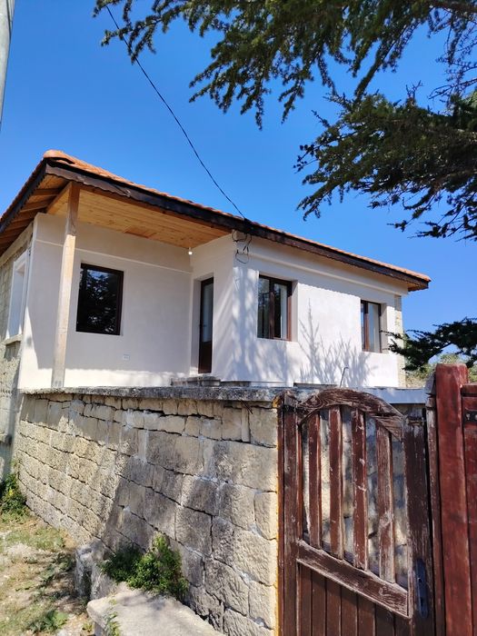 Напълно обновена къща с Барбекю зона само на 40 км от Варна!