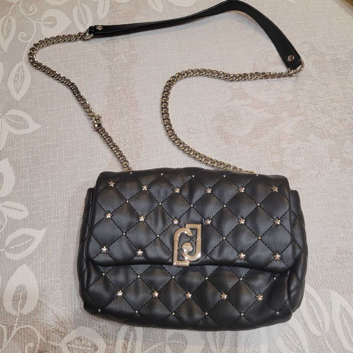 Liu Jo черна чанта с кросбоди дръжка