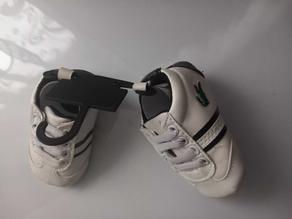 Бебешки буйки / обувки Lacoste