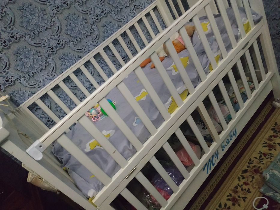 Bolajonlar kravati belenchek boʻladi yastiqchalari bilan