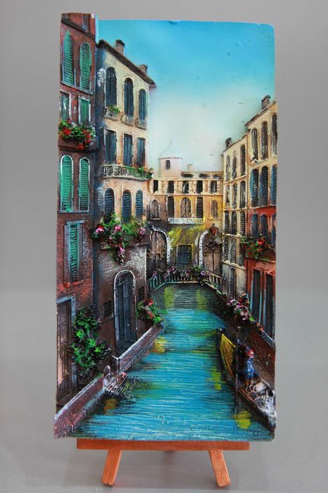 Малки  и големи релефни картини