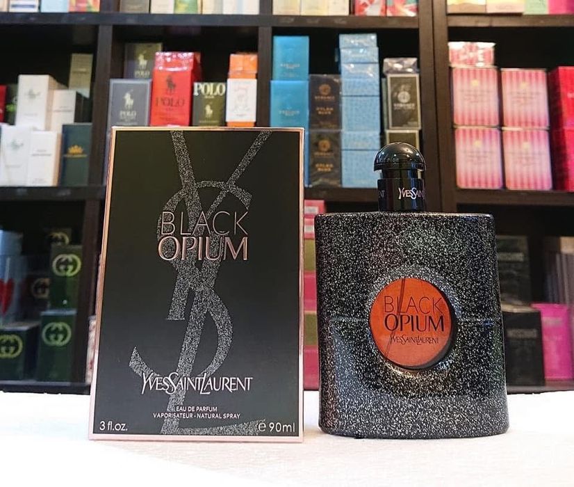 Yves Saint Lauren Black Opium