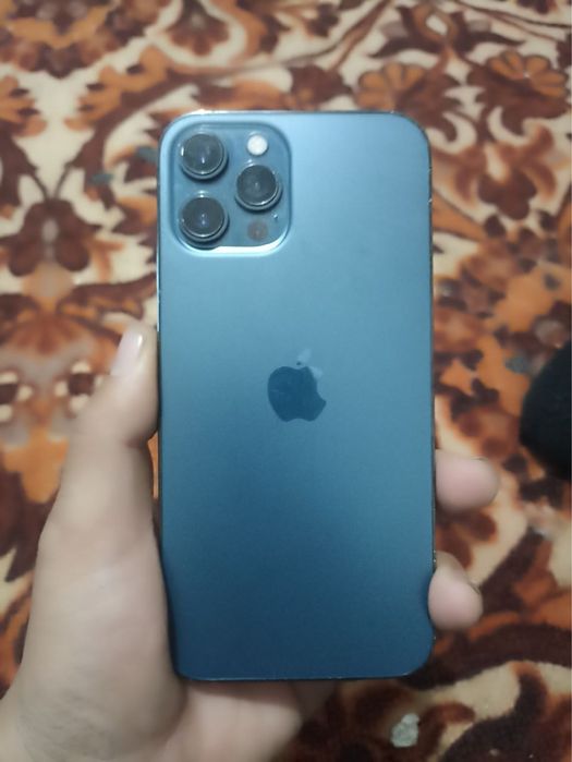 Ayfon12promax holadi yaxahi