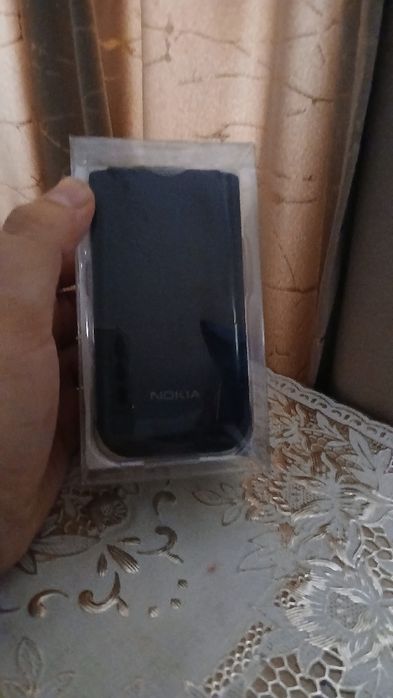 Nokia telefoni sotiladi srochni