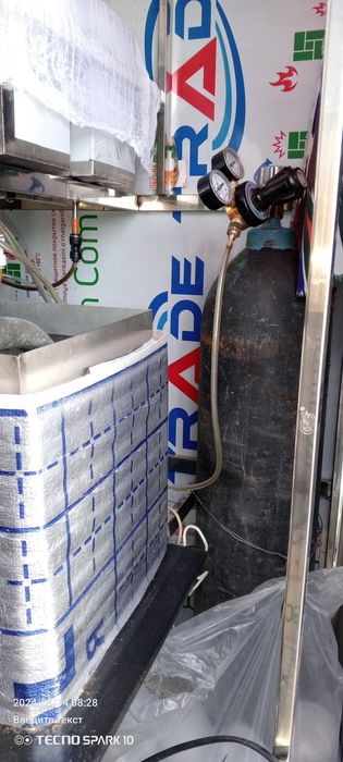 Газировка сув аппарат сотилади