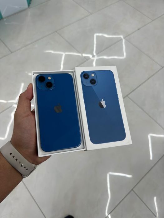 iPhone 13 Apple