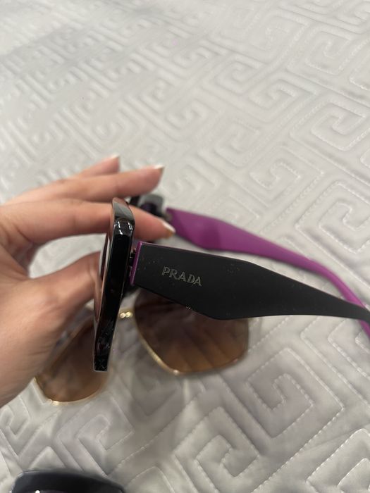 Продам солцезащитные очки