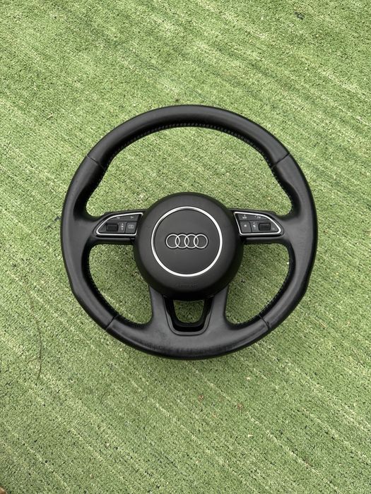 Волан от Ауди Кю Audi Q3 с пера