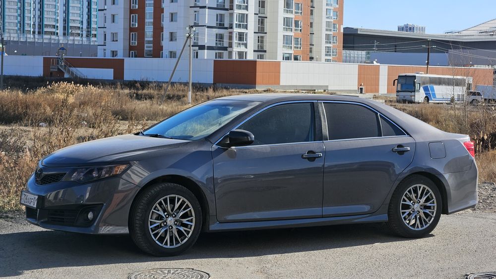 Продам Тойота камри 50