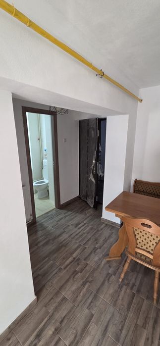 Vând garsonieră în Drăgășani
