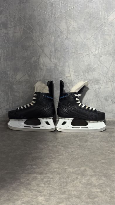 Коньки 43-44 размер