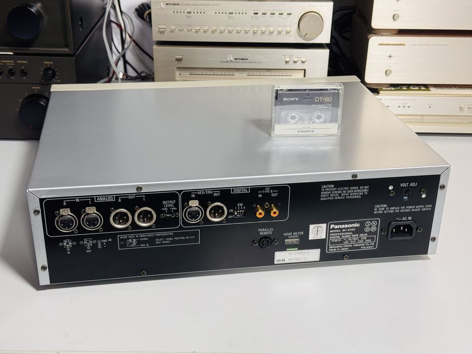DAT profesional de fidelitate PANASONIC SV-3700,studio,stare excelentă