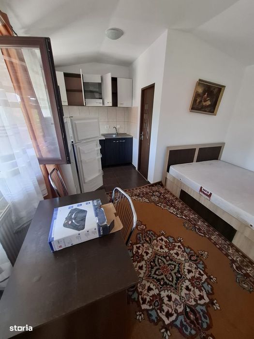 Garsonieră de închiriat – Copou, Str. Albineț