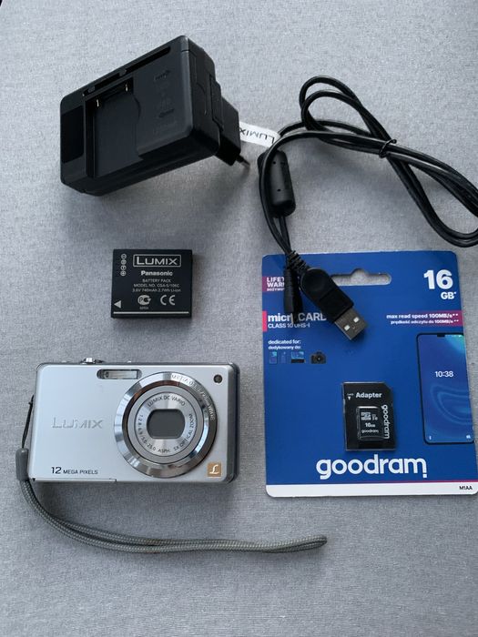 Camera Foto Digitala PANASONIC DMC-FS10 Silver, Digital Point & Shoot