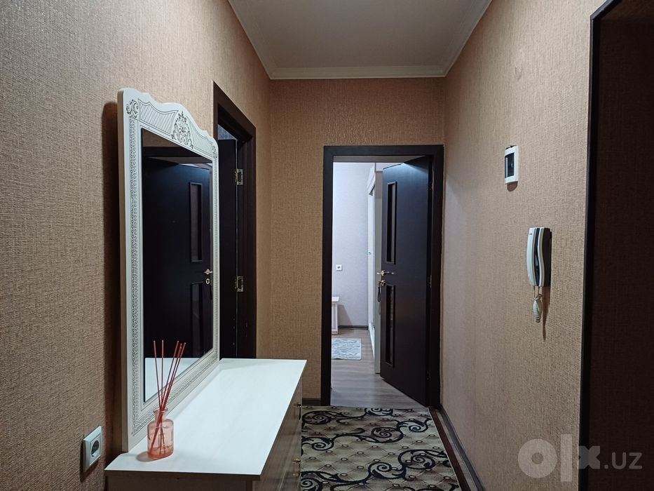 Сергели 5А гиштли домда 1 каватда. 7 каватли дом.